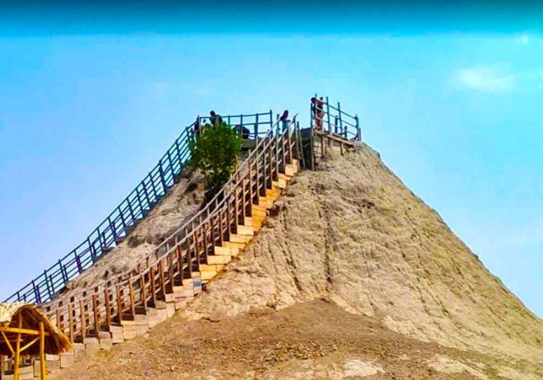 volcan-del-totumo-cartagena-colombia-1-e1571419653479-ofetbtwtbzizkrr402bl38xd6dcn992xydvon2eyqg