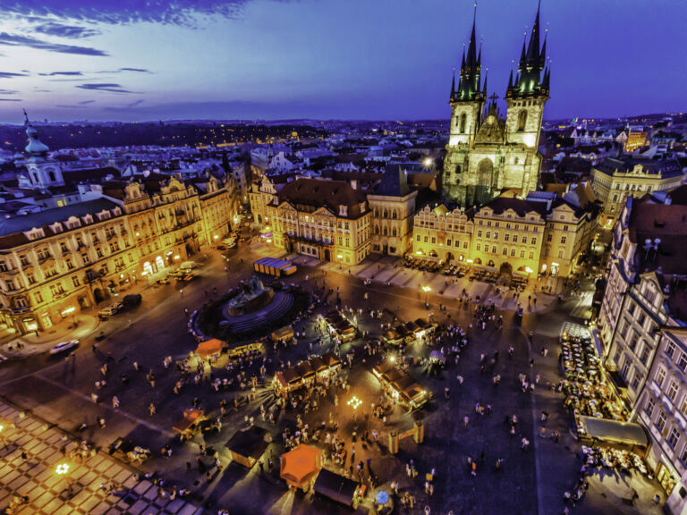 prague_cityscape_at_dusk_8325431303