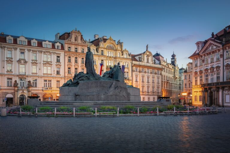 praga-monunento-jan-hus-hd