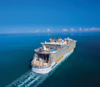 RCI_OA_122019_CC_YouthFam_HENDEL_LABADEE_DJI_0476_RET_CMYK